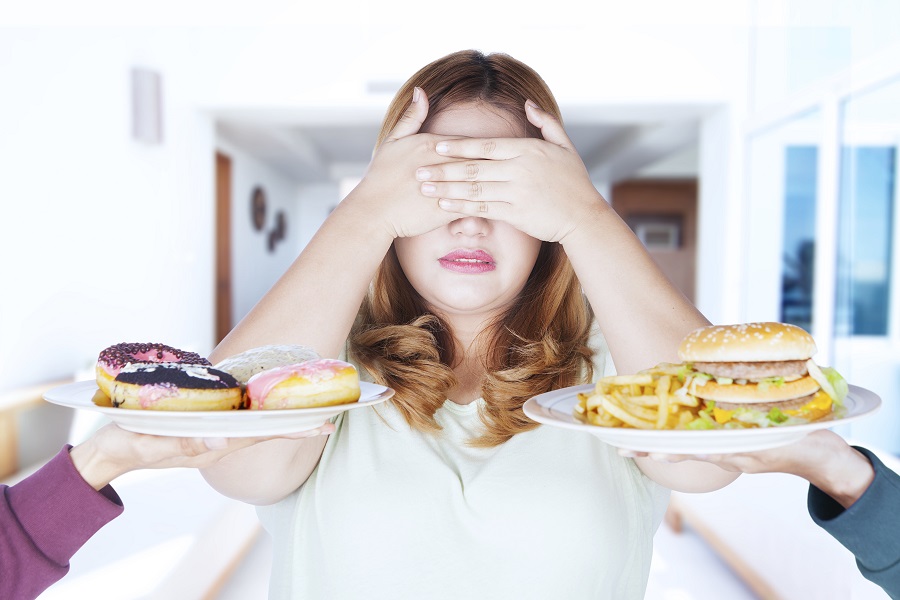 Pourquoi cette envie particulière, lorsque nous suivons un régime, d'aliments gras, ces aliments même que nous cherchons et devrions éviter ? Pourquoi cette envie particulière, lorsque nous suivons un régime, d'aliments gras, ces aliments même que nous cherchons et devrions éviter ?