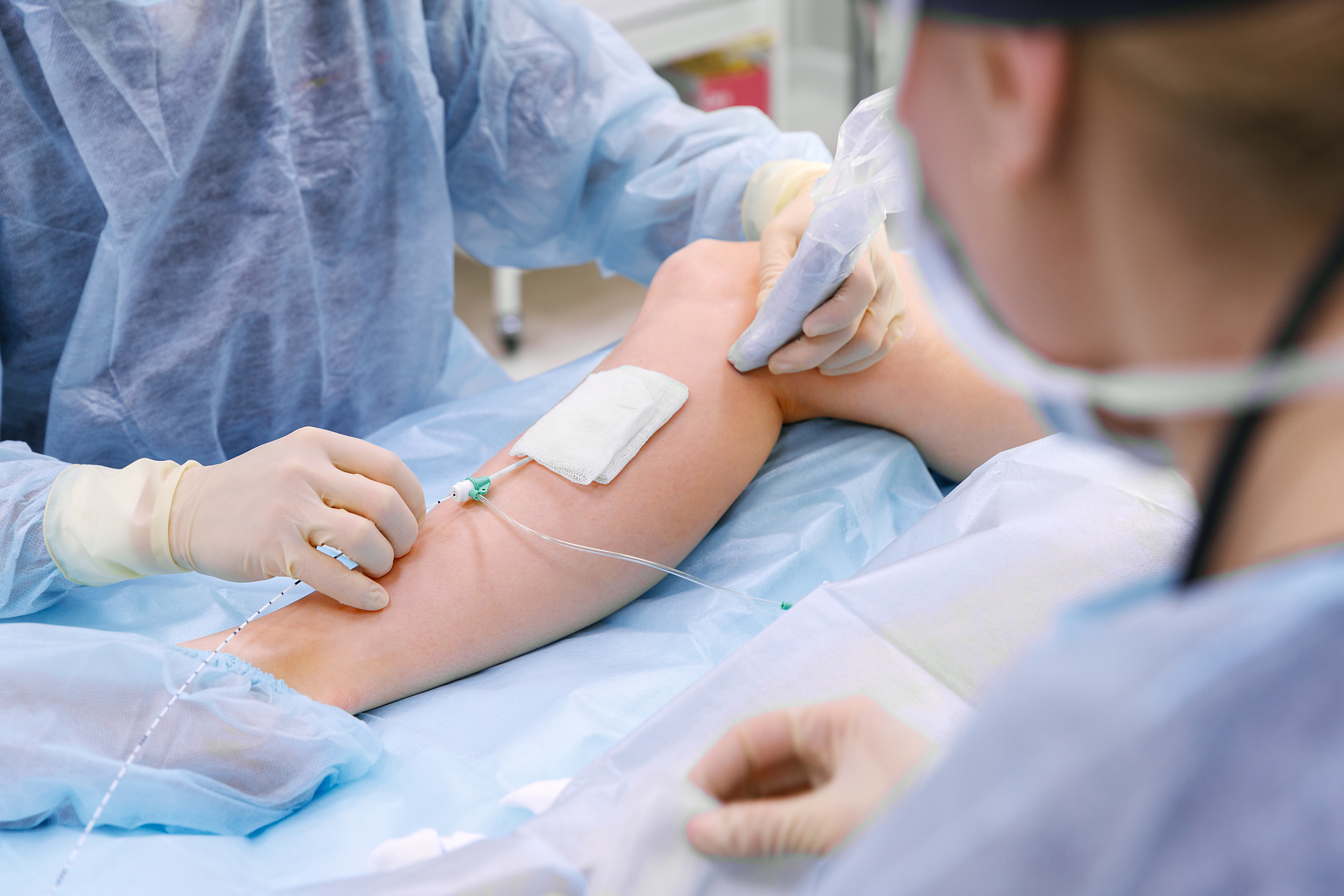 Cette nouvelle technlogie doit permettre d'améliorer considérablement l'administration et l'efficacité de ces médicaments en cas de plaies chroniques infectées (Visuel Adobe Stock 130671550)