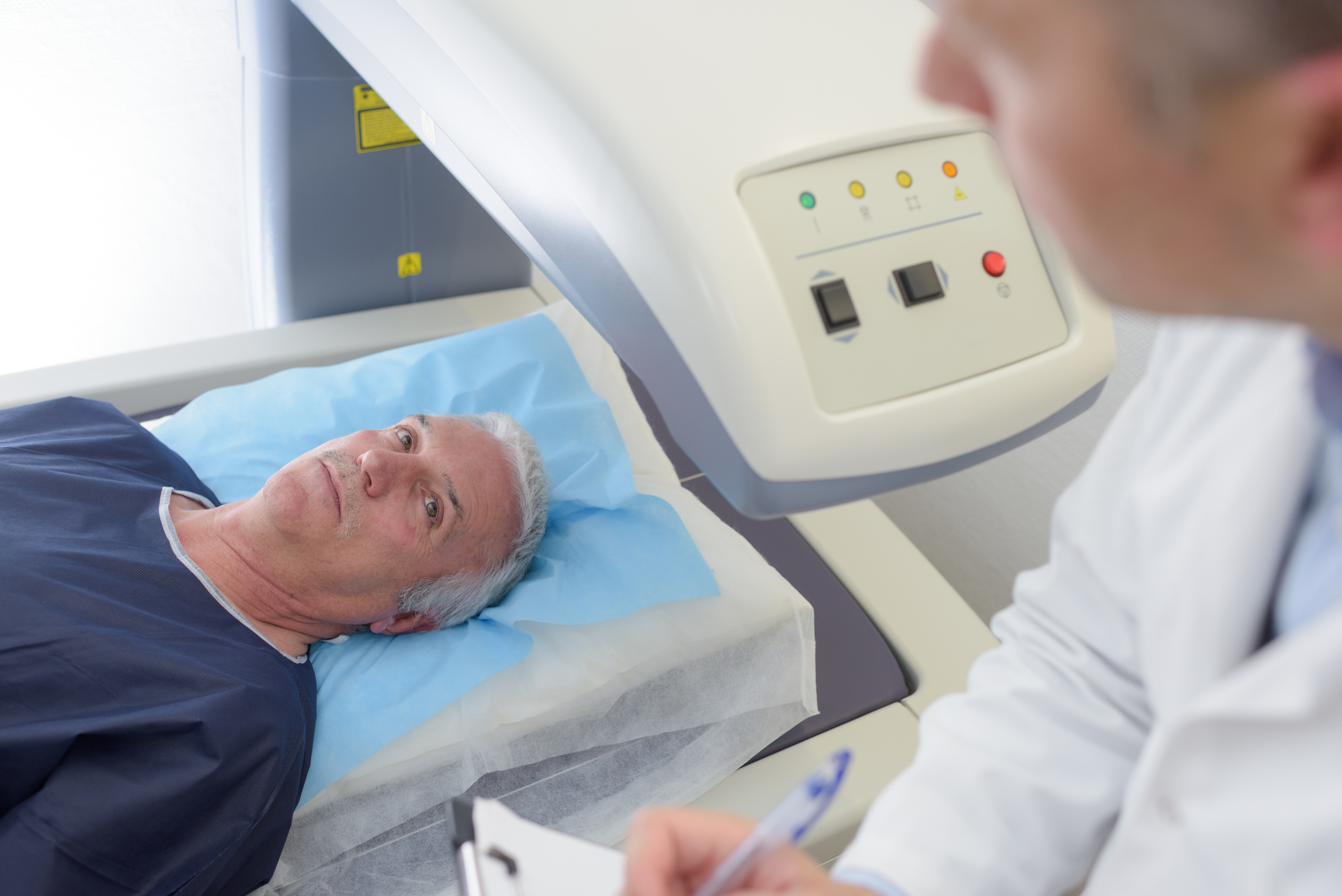 La PET/IRM, un type d’imagerie qui permet d’obtenir simultanément des données morphologiques, fonctionnelles et métaboliques, permet de classer avec précision les patients atteints d'un cancer de la prostate et permet d'éviter les biopsies inutiles (Visuel Adobe Stock 212395935)