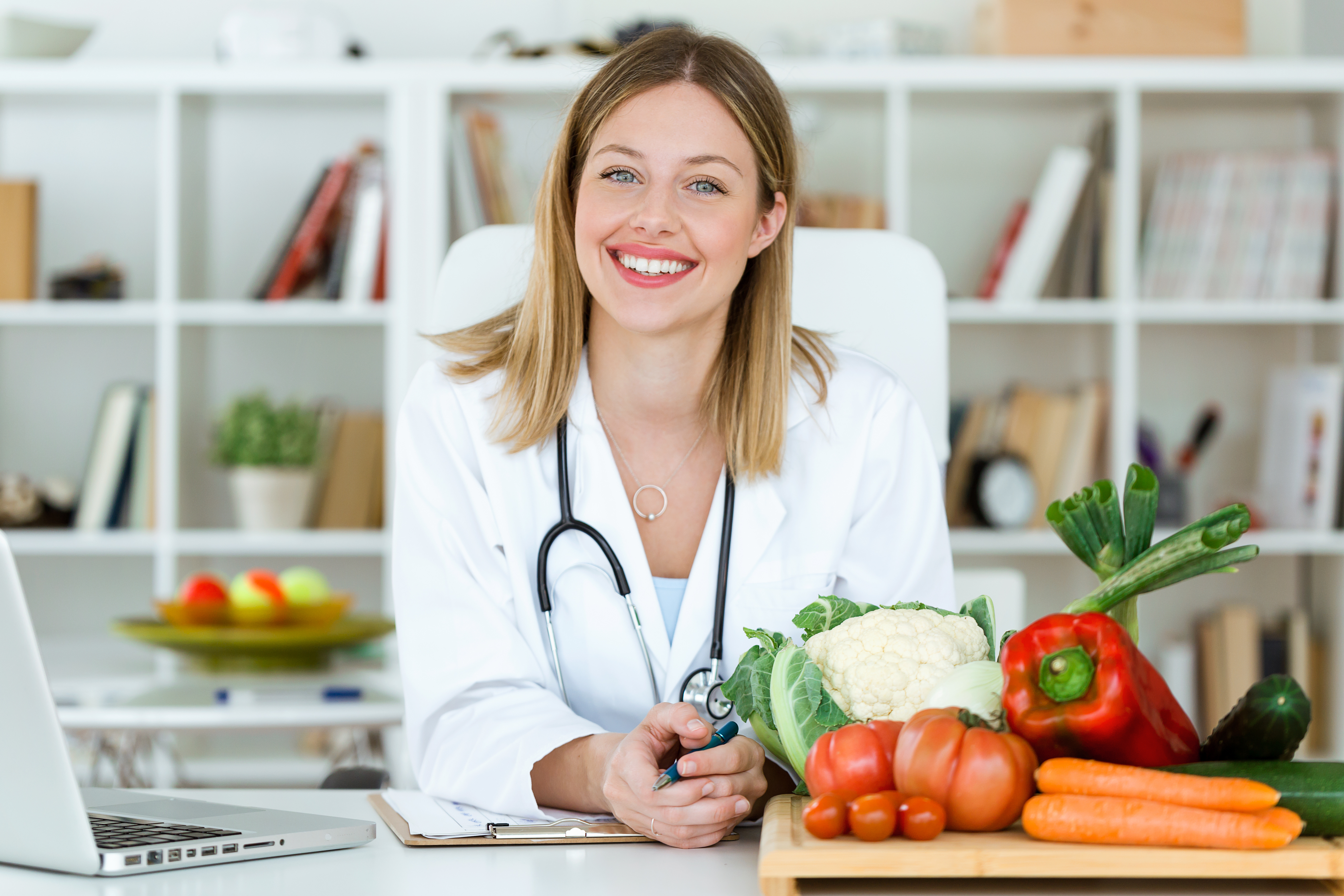 Certains nutritionnistes parlent de « psychiatrie nutritionnelle », mettant en pratique le choix d’une alimentation adaptée à gommer les symptômes de certains troubles mentaux (Visuel Adobe Stock 220140116)