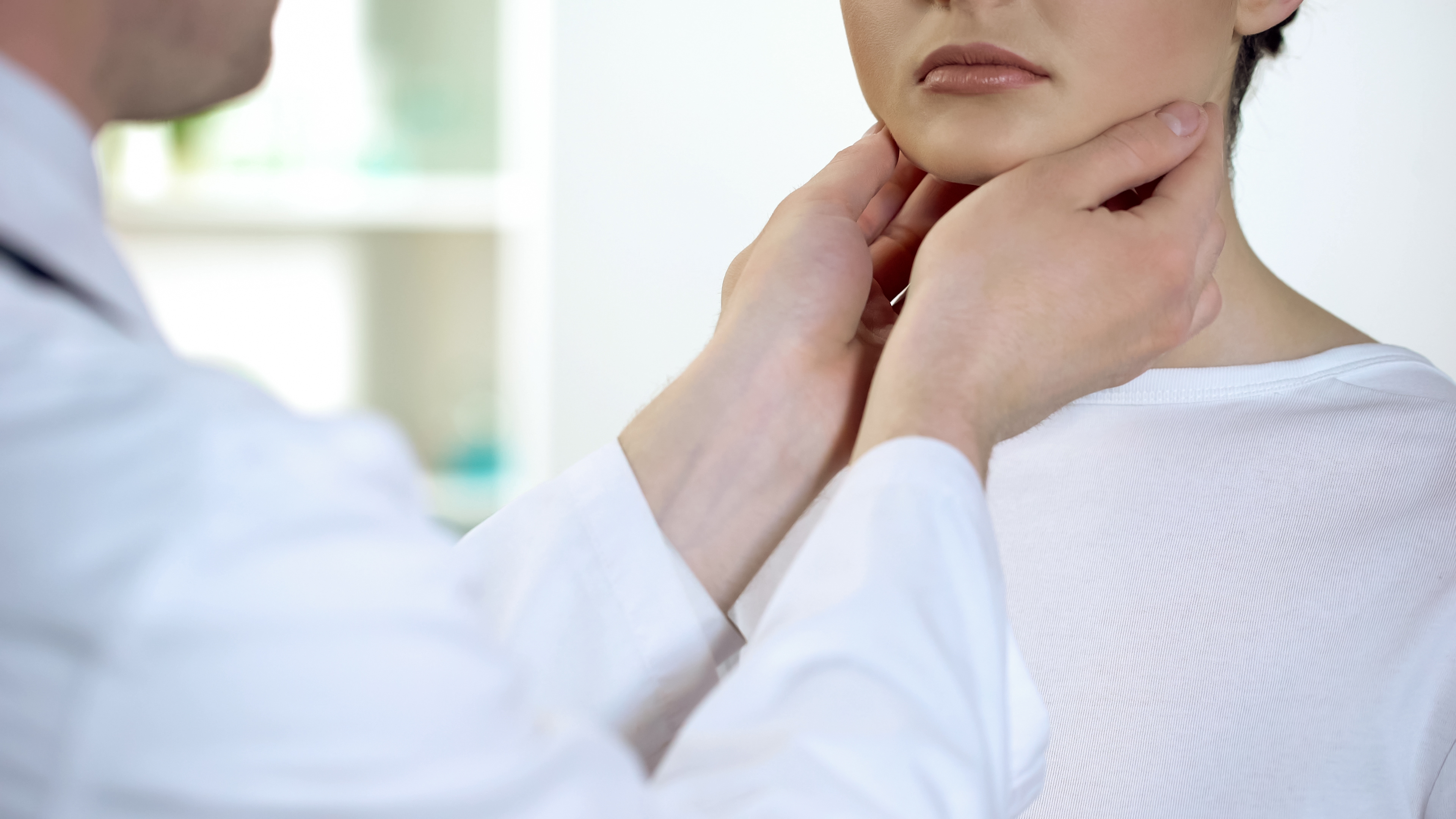 Ces implants tissulaires à base de composants d'ingénierie tissulaire atologues soutiennent la reconstruction du larynx (Visuel Adobe Stock 225282658). Ces implants tissulaires à base de composants d'ingénierie tissulaire autologues soutiennent la reconstruction du larynx (Visuel Adobe Stock 225282658).