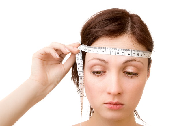 Pour les personnes souffrant de migraine et d'obésité, perdre du poids peut aussi réduire les maux de tête Pour les personnes souffrant de migraine et d'obésité, perdre du poids peut aussi réduire les maux de tête