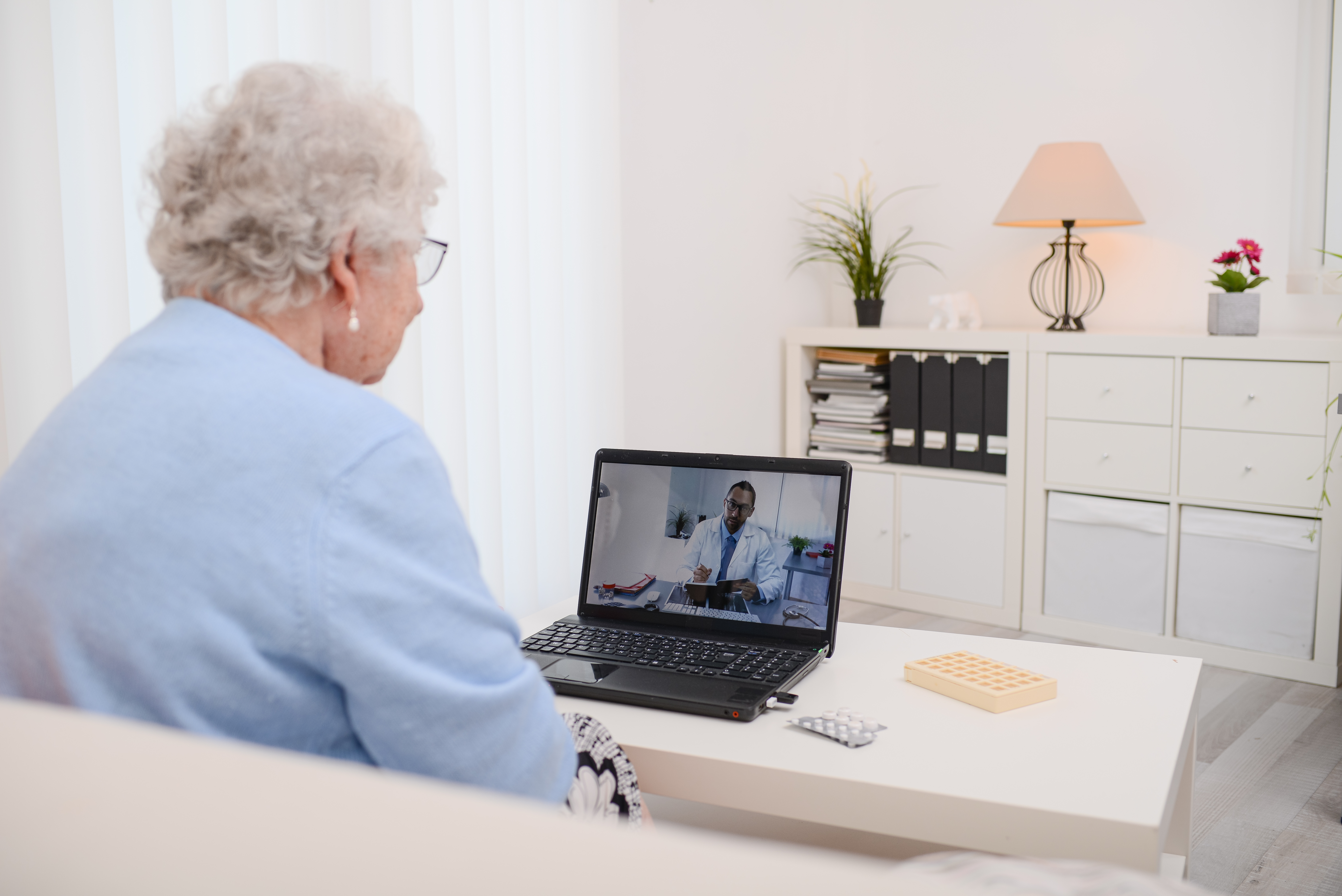 La télésanté a gagné en popularité pendant la pandémie et plus de 40% des professionnels de santé interrogés continueront de la pratiquer (Visuel Adobe Stock 279379136) 