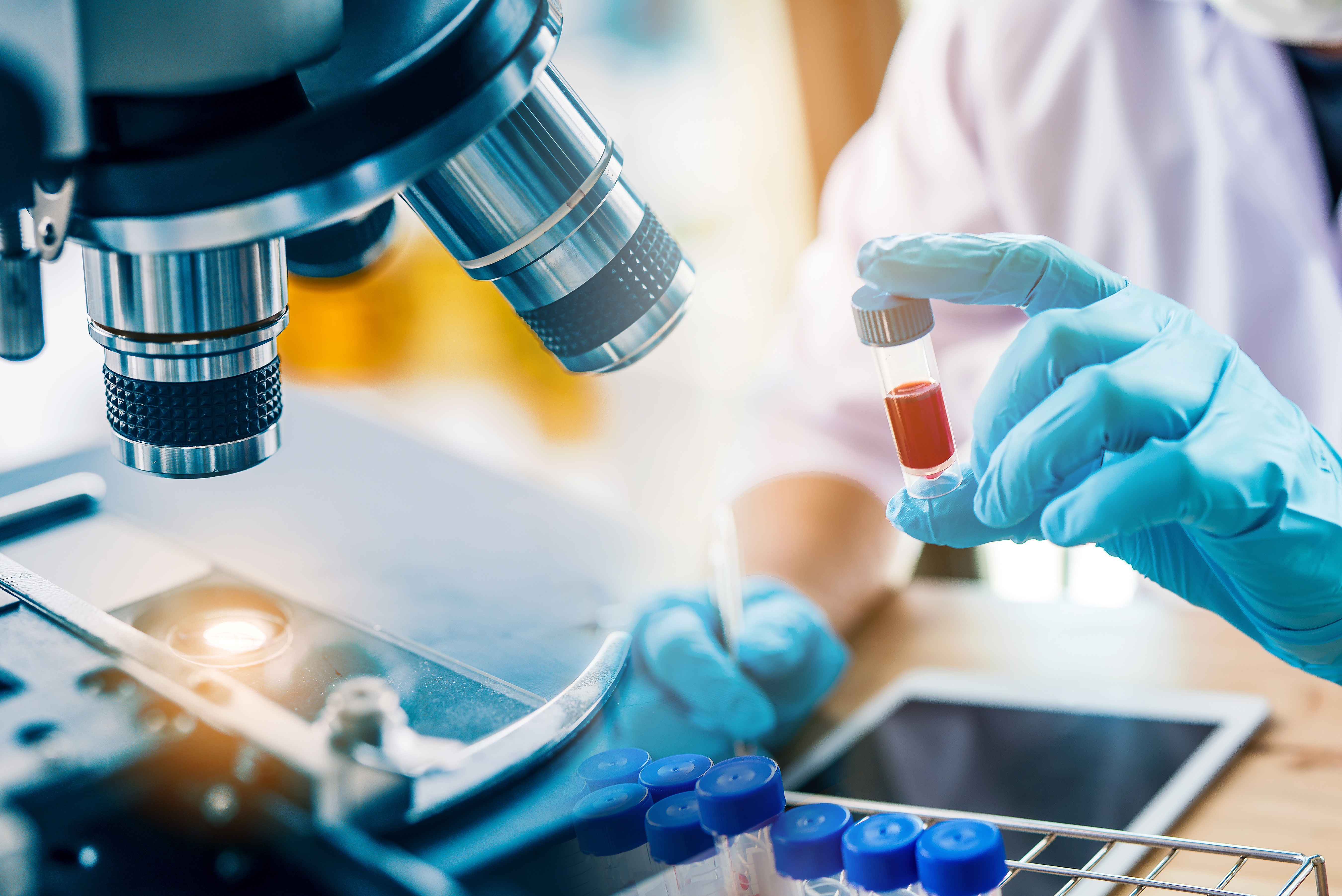 Quels anticorps monoclonaux restent efficaces à neutraliser les sous-variants d’Omicron, BA.1 et BA.2 ? (Visuel Adobe Stock 293953008) Quels anticorps monoclonaux restent efficaces à neutraliser les sous-variants d’Omicron, BA.1 et BA.2 ? (Visuel Adobe Stock 293953008)