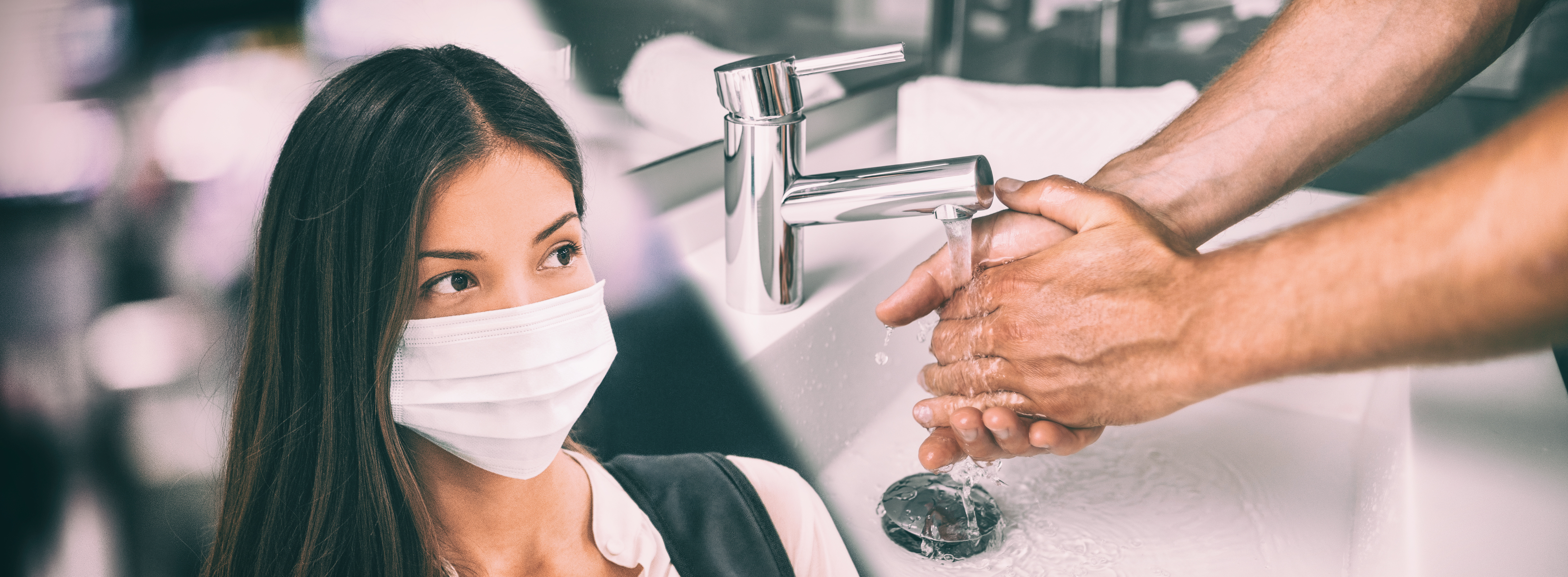 D'autres mesures nécessaires, telles que le lavage régulier des mains, sont souvent impossibles à surveiller. Le respect de ces mesures dépend donc de l'engagement personnel de chacun (Visuel Adobe stock 322019191) D'autres mesures nécessaires, telles que le lavage régulier des mains, sont souvent impossibles à surveiller. Le respect de ces mesures dépend donc de l'engagement personnel de chacun (Visuel Adobe stock 322019191)