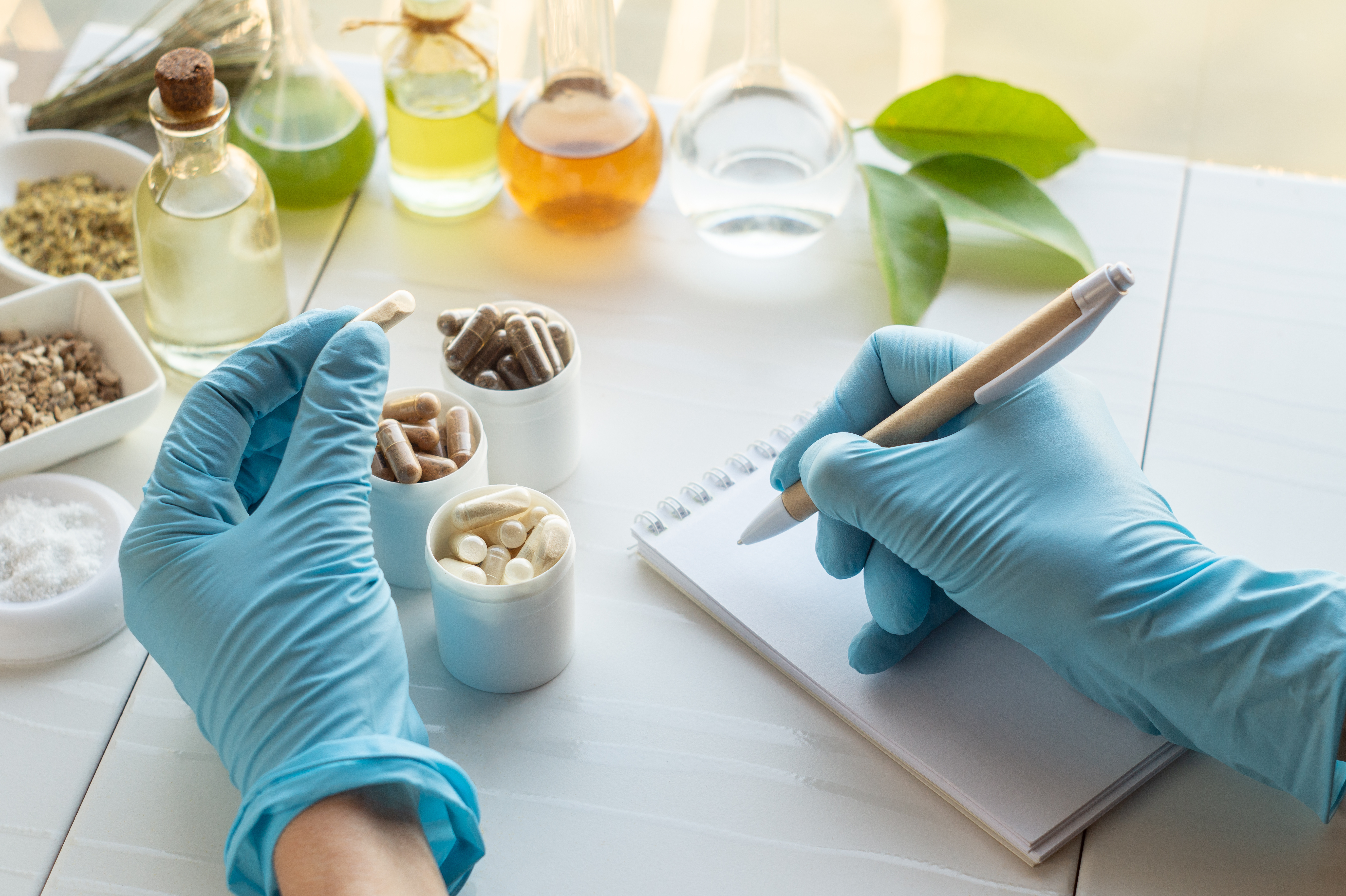 Un nouvel outil anti-COVID possible, une combinaison de produits alimentaires qui altère la salive, de manière à l’épaissir et même peut-être la réduire ? (Visuel Adobe Stock 336763354) Un nouvel outil anti-COVID possible, une combinaison de produits alimentaires qui altère la salive, de manière à l’épaissir et même peut-être la réduire ? (Visuel Adobe Stock 336763354)