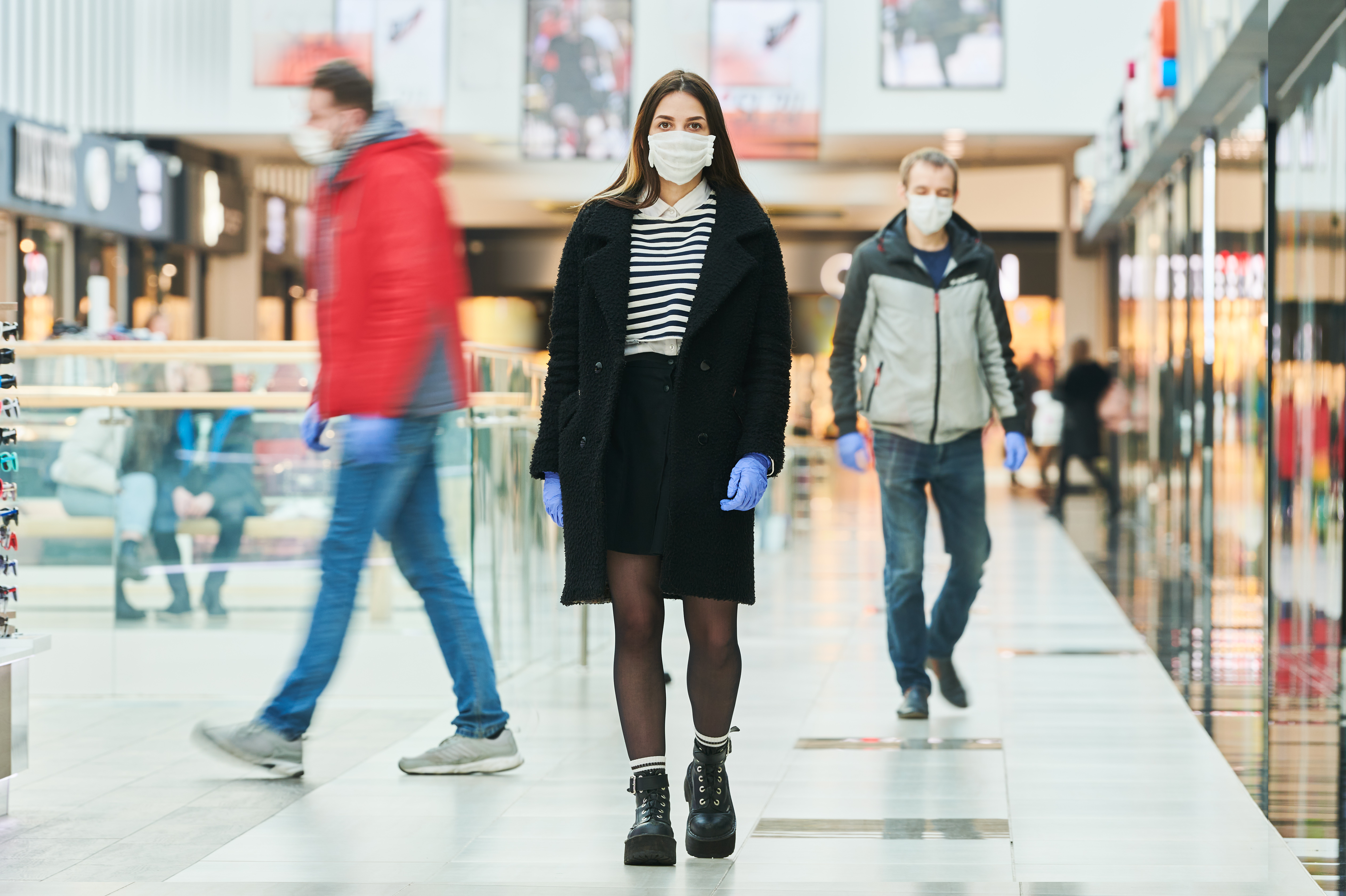 COVID-19 : le masque aurait permis d’éviter plus de 78.000 infections en Italie sur 1 mois de pic (6 avril au 9 mai) (Visuel AdobeStock_337839342)