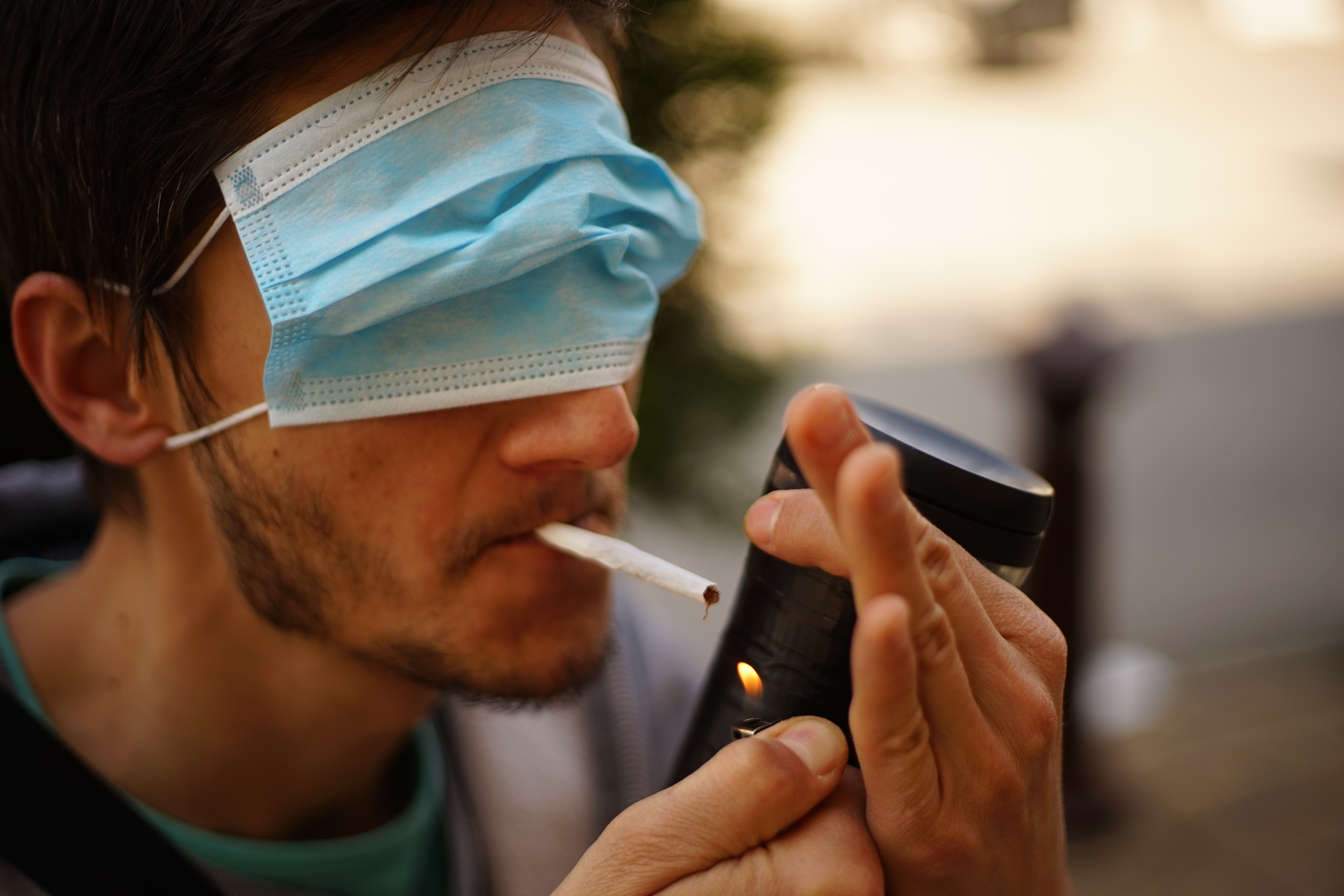 L'impact du tabac sur le développement du COVID-19 est difficile à cerner par des études cliniques et requiert des études in vitro et in vivo chez l’animal (Visuel Adobe Stock 363195079) L'impact du tabac sur le développement du COVID-19 est difficile à cerner par des études cliniques et requiert des études in vitro et in vivo chez l’animal (Visuel Adobe Stock 363195079)