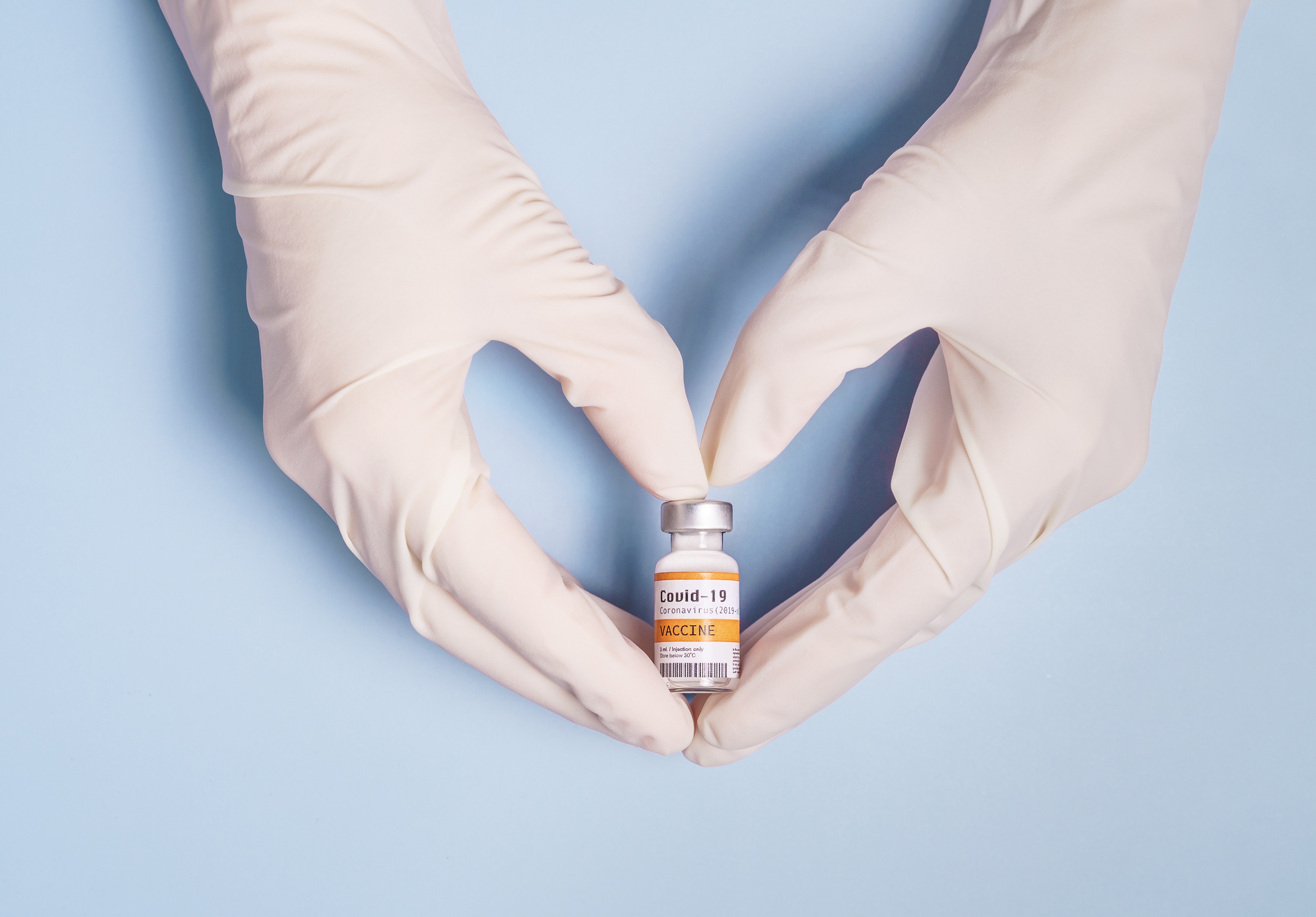 Ce nouveau vaccin à ARNm, Omnivax, a été spécifiquement développé pour apporter une protection immunitaire supérieure contre les dernières sous-variantes d'Omicron (Visuel Adobe Stock 401898322)