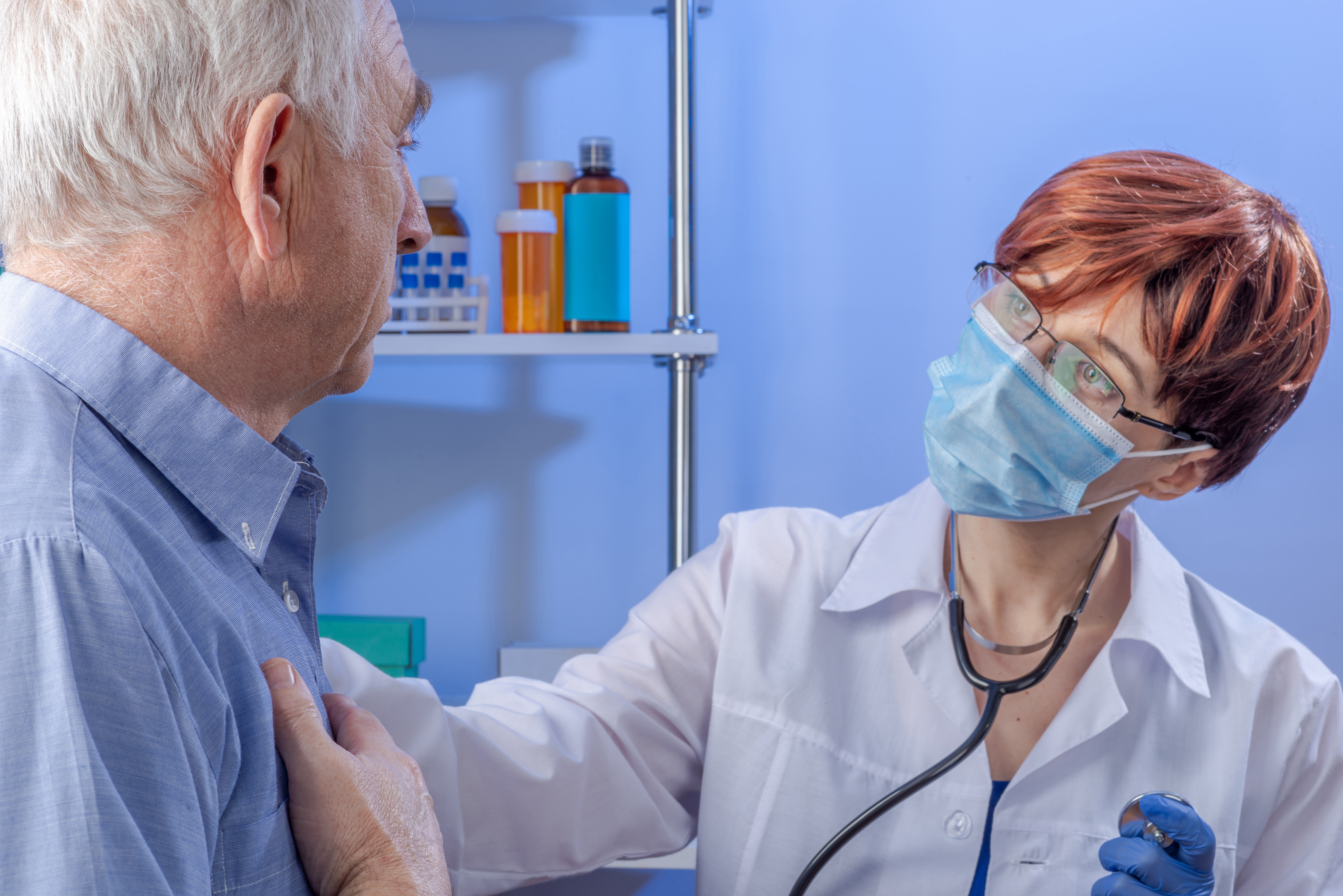 L'infection COVID-19 entraîne une augmentation des taux de douleurs thoraciques 6 mois à 1 an après l'infection chez les patients (Visuel Adobe Stock 419222533) L'infection COVID-19 entraîne une augmentation des taux de douleurs thoraciques 6 mois à 1 an après l'infection chez les patients (Visuel Adobe Stock 419222533)