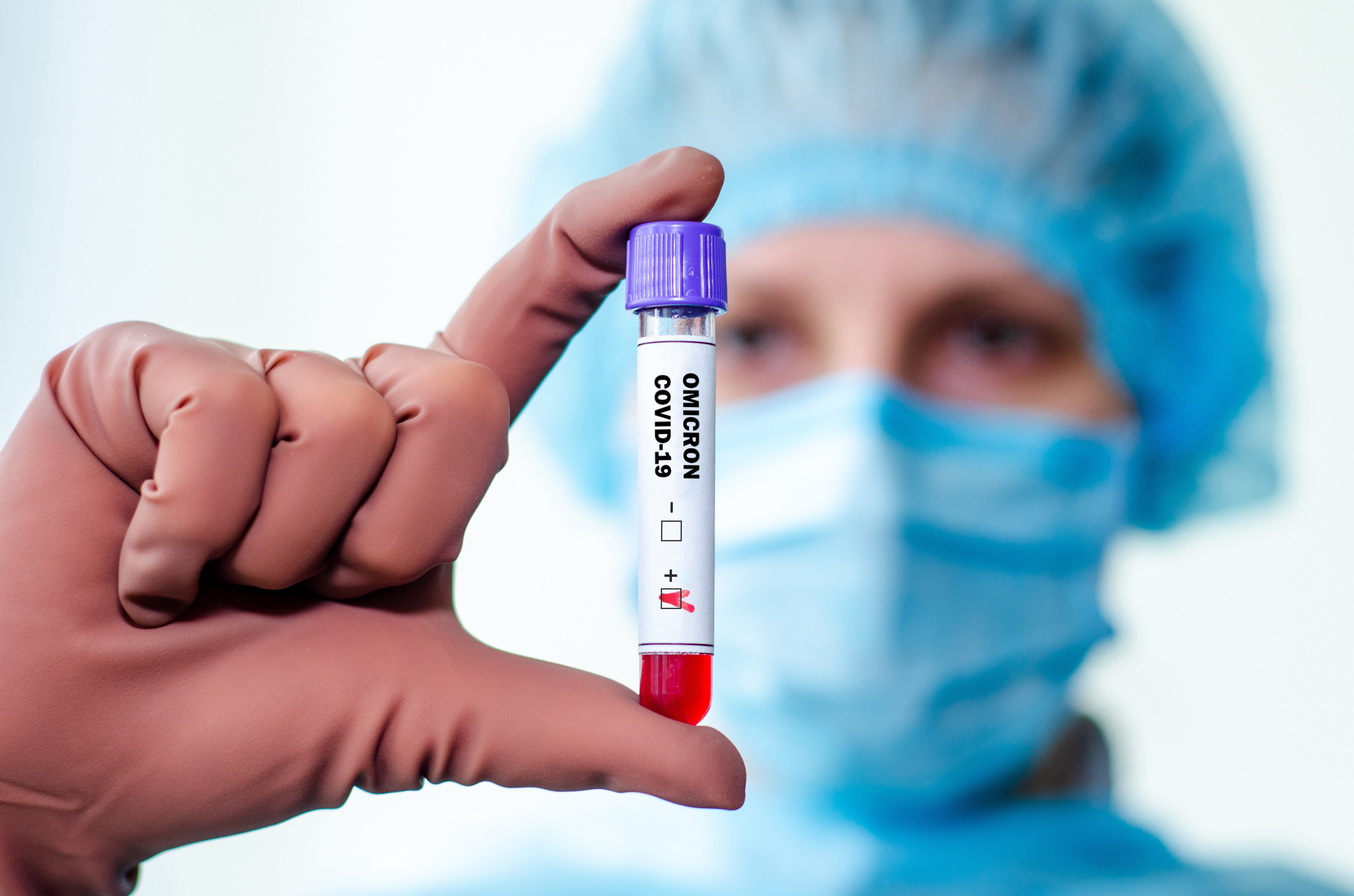Les adultes atteints de cancers du sang répondent au rappel, et non à la première dose du vaccin COVID-19 (Visuel Adobe Stock 472002477)