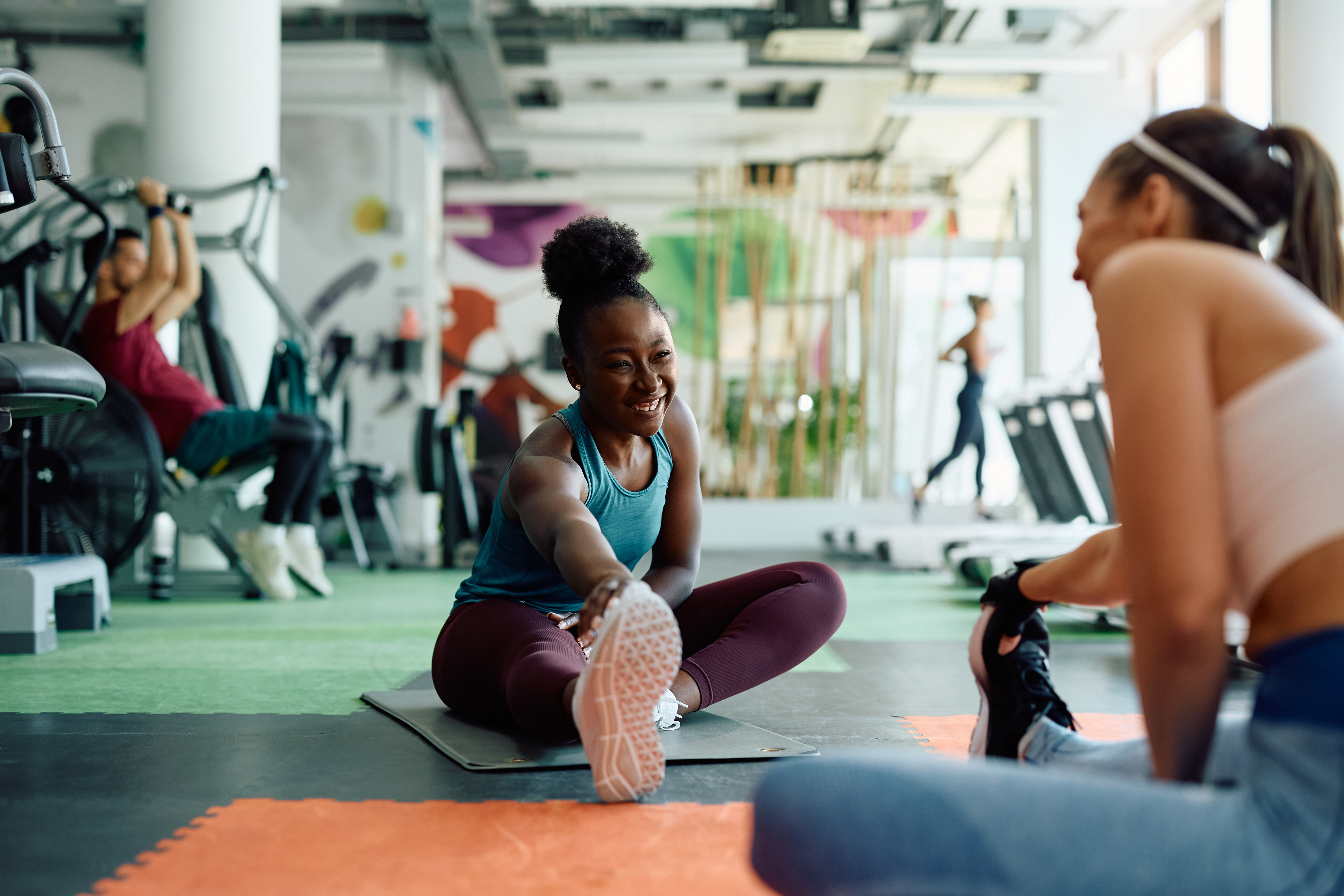 Les personnes qui pratiquent régulièrement l’exercice et qui se maintiennent en bonne forme physique sont aussi celles qui prennent le moins de médicaments pour la santé mentale (Visuel Adobe Stock 618908148)