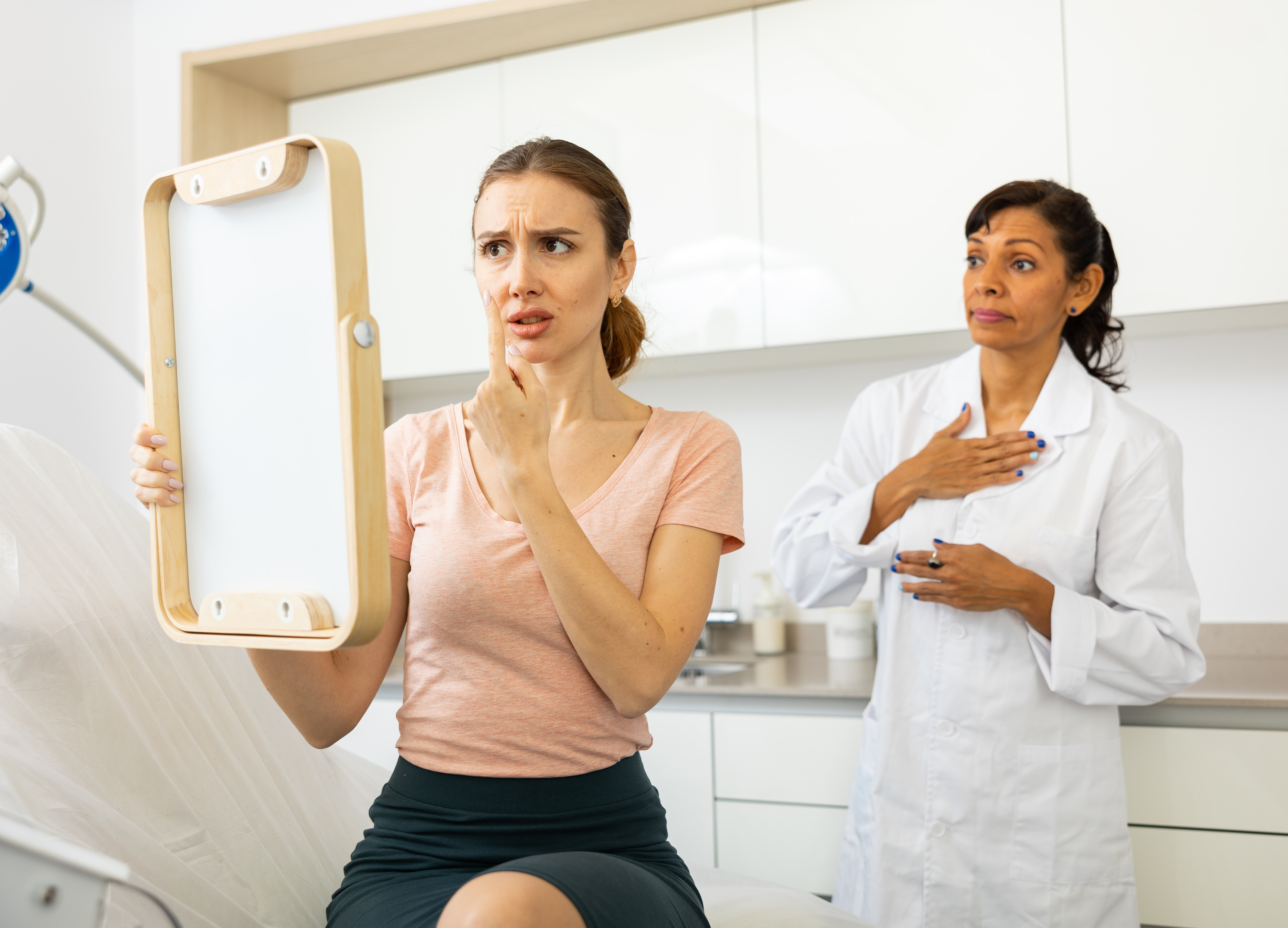 C’est la première étude à révéler la prévalence inquiétante des troubles du sommeil chez les patients atyteints de maladies de la peau (Visuel Adobe Stock 630892516)