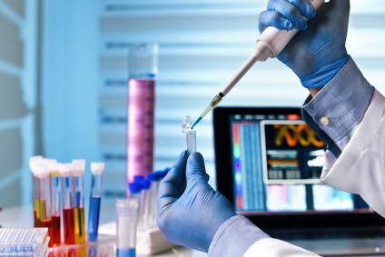 Un âge biologique plus élevé que l’âge chronologique est lié à un risque élevé de cancer du sein. Un âge biologique plus élevé que l’âge chronologique est lié à un risque élevé de cancer du sein.