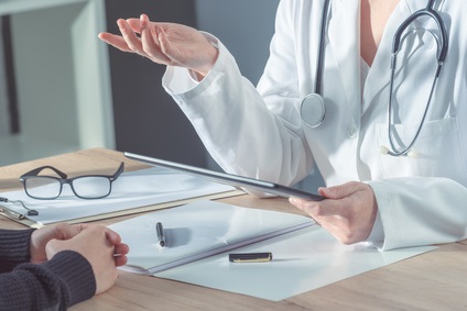 L'obésité a aussi un impact indirect sur sa propre prise en charge ainsi que sur la recherche de soins de santé en général et de soutien (Visuel Fotolia 128480116) L'obésité a aussi un impact indirect sur sa propre prise en charge ainsi que sur la recherche de soins de santé en général et de soutien (Visuel Fotolia 128480116)