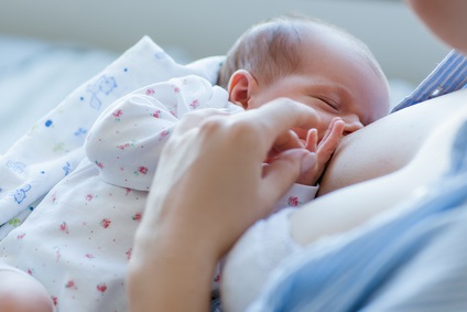 Les nourrissons allaités exclusivement par leur mère pendant 6 mois ont un risque réduit de 23 % de ne pas dormir suffisamment (Visuel Adobe Stock 185711031) Les nourrissons allaités exclusivement par leur mère pendant 6 mois ont un risque réduit de 23 % de ne pas dormir suffisamment (Visuel Adobe Stock 185711031)