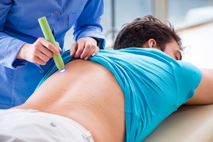 Les patients et les médecins sont en désaccord dans leur évaluation des cicatrices 28% du temps, les patients étant plus enclins à insister sur la couleur et la texture de la cicatrice. Les patients et les médecins sont en désaccord dans leur évaluation des cicatrices 28% du temps, les patients étant plus enclins à insister sur la couleur et la texture de la cicatrice.