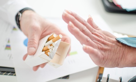 Un médicament contre le diabète semble pouvoir réduire considérablement le risque de prise de poids, généralement substantielle, chez les femmes qui arrêtent de fumer (Visuel Fotolia 72284928)