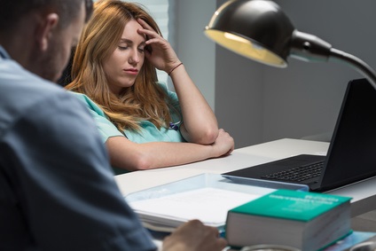 Le travail de nuit à long terme chez les femmes accroît le risque de cancer, tous cancers confondus, de 19% ; Le travail de nuit à long terme chez les femmes accroît le risque de cancer, tous cancers confondus, de 19% ;