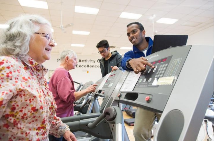 Les personnes âgées qui pratiquent le HIIT bénéficient d’une augmentation substantielle de la mémoire