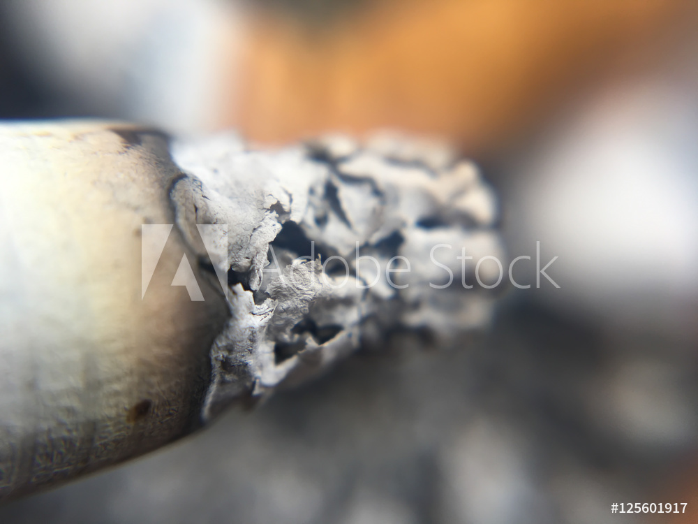 Vous êtes fumeur ? Vous avez probablement, sans le savoir, ces cicatrices dans la substance blanche du cerveau. Vous êtes fumeur ? Vous avez probablement, sans le savoir, ces cicatrices dans la substance blanche du cerveau.