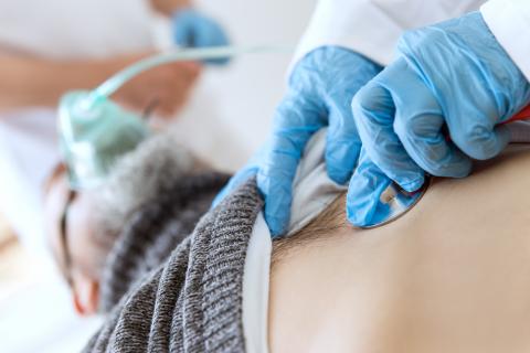 Les patients COVID-19 toujours essoufflés pendant l'activité physique, un an après s'être remis de l'infection, pourraient avoir subi des lésions cardiaques (Visuel Adobe Stock 170126931) Les patients COVID-19 toujours essoufflés pendant l'activité physique, un an après s'être remis de l'infection, pourraient avoir subi des lésions cardiaques (Visuel Adobe Stock 170126931)