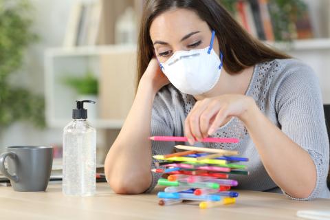 Au cours du premier confinement, plus d'un tiers des enfants et adolescents ont été diagnostiqués ou « dépistés » avec un problèmes de santé mentale (Visuel Adobe Stock 343720798) Au cours du premier confinement, plus d'un tiers des enfants et adolescents ont été diagnostiqués ou « dépistés » avec un problèmes de santé mentale (Visuel Adobe Stock 343720798)