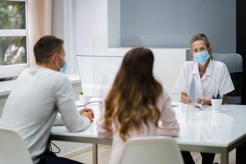 Ce sont les premières preuves d’efficacité d’un traitement vaginal à la progestérone qui pourrait augmenter significativement les chances d'avoir un bébé (Visuel Adobe Stock 377558535) Ce sont les premières preuves d’efficacité d’un traitement vaginal à la progestérone qui pourrait augmenter significativement les chances d'avoir un bébé (Visuel Adobe Stock 377558535).