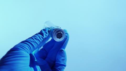 Plusieurs équipes travaillent au développement d’un vaccin nasal anti-COVID, plus simple à administrer dans les pays en développement, ainsi que chez les enfants (Visuel Adobe Stock 394208699) Plusieurs équipes travaillent au développement d’un vaccin nasal anti-COVID, plus simple à administrer dans les pays en développement, ainsi que chez les enfants (Visuel Adobe Stock 394208699)