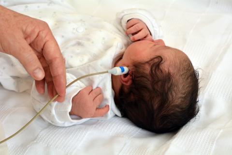 Un enfant sur 200 naît avec une déficience auditive et un sur 1.000 naît sourd (Visuel 66650329) Un enfant sur 200 naît avec une déficience auditive et un sur 1.000 naît sourd (Visuel 66650329)