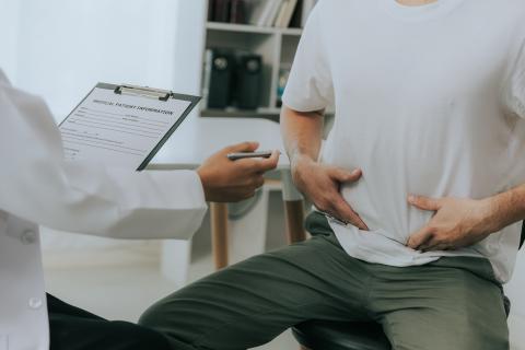 Cette analyse de la littérature met à nouveau en garde contre l'utilisation prolongée d'inhibiteurs de la pompe à protons (IPP) et rappelle qu’elle est associée à des risques sévères pour la santé (Visuel Adobe Stock 688969797)