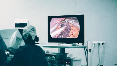 Lorsqu’elle permet une de poids de plus de 20%, la chirurgie de l’obésité réduit de moitié le risque de cancer Lorsqu’elle permet une de poids de plus de 20%, la chirurgie de l’obésité réduit de moitié le risque de cancer