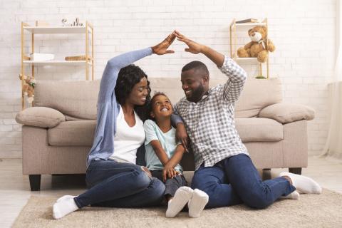 L’amour qui unit les parents est crucial pour le développement des enfants L’amour qui unit les parents est crucial pour le développement des enfants