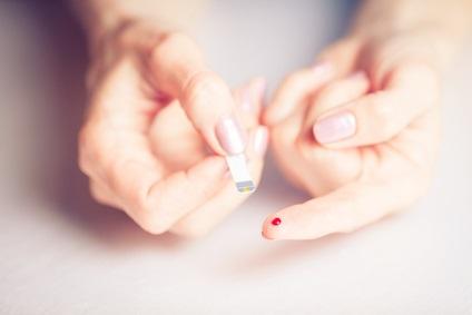 L'hypoglycémie est particulièrement fréquente chez les adultes atteints de diabète de type 2 et âgés de 65 ans et plus. L'hypoglycémie est particulièrement fréquente chez les adultes atteints de diabète de type 2 et âgés de 65 ans et plus.