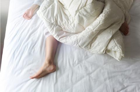 Mais pourquoi le risque de suicide et d'automutilation est presque 3 fois plus élevé chez les personnes atteintes du syndrome des jambes sans repos ? Mais pourquoi le risque de suicide et d'automutilation est presque 3 fois plus élevé chez les personnes atteintes du syndrome des jambes sans repos ?