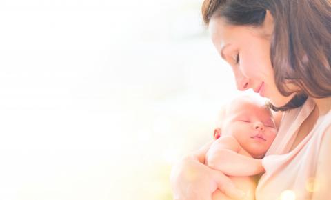 Relation Mere Enfant L Odeur De La Tete De Bebe Un Mode De Communication Precoce Sante Log