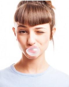Mâcher du chewing-gum quand on marche affecte à la fois les fonctions physiques et physiologiques Mâcher du chewing-gum quand on marche affecte à la fois les fonctions physiques et physiologiques