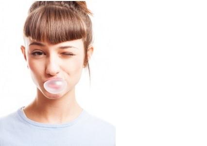 Le chewing-gum peut être un mode de délivrance efficace de vitamines, en particulier de vitamines hydrosolubles Le chewing-gum peut être un mode de délivrance efficace de vitamines, en particulier de vitamines hydrosolubles