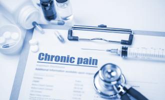 La douleur chronique généralisée peut être un facteur de risque de démence, de maladie d'Alzheimer et d’AVC (Adobe Stock 108526155)