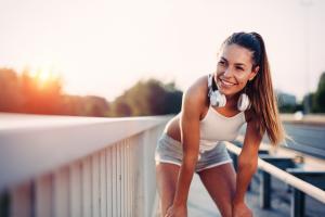 L'étude est favorable à la pratique du sport sans maquillage (Visuel Adobe Stock 164801696)