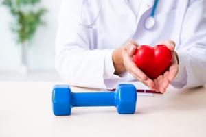 Réunir les facteurs de mode de vie qui concourent à une excellente santé cardiovasculaire permet de vieillir moins vite (Visuel Adobe Stock 297250441)