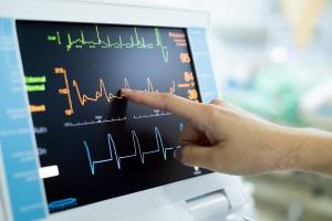 Ce premier traitement hormonal substitutif (THS) "circadien" se révèle prometteur dans les essais sur les patients atteints d'insuffisance surrénalienne (Visuel Adobe Stock 422505454)