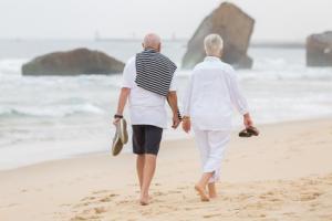 Madame B., âgée de 68 ans, mariée, est vue une première fois au domicile pour rétention urinaire chronique dans le cadre d'une vessie neurologique.