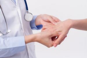 Une stimulation non invasive de la rate par ultrasons pourrait conduire à de nouveaux traitements pour l'arthrite inflammatoire.