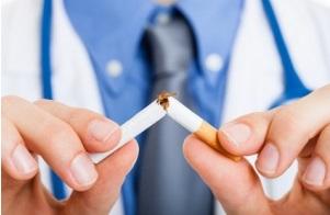 Quand donc les patients fumeurs devraient-ils subir un scanner à faible dose pour détecter un éventuel cancer du poumon ?