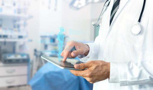 Certains analgésiques non stéroïdiens comme l’Ibuprofène sont bien liés à un risque accru d'insuffisance cardiaque (Visuel Adobe Stock 217737875)
