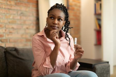 Les tampons périodiques sont confirmés comme une source d’exposition à l'arsenic et au plomb, entre autres contaminants (Visuel Adobe Stock 578477068)