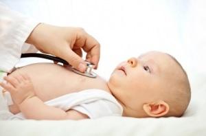 Une grossesse est considérée à terme entre 37 et 42 semaines.