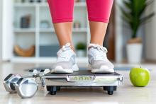 Des taux plus élevés de l'hormone asprosine sont associés à une réduction de la prise de poids chez les femmes ménopausées (Visuel Adobe Stock 1603663039).