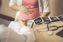 Faut-il traiter les troubles liés à l’usage d’opioïdes chez les femmes enceintes ? (Visuel Adobe Stock 282021121)